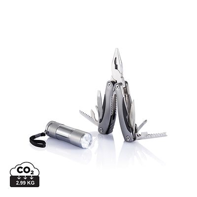 Multitool set and flashlight
